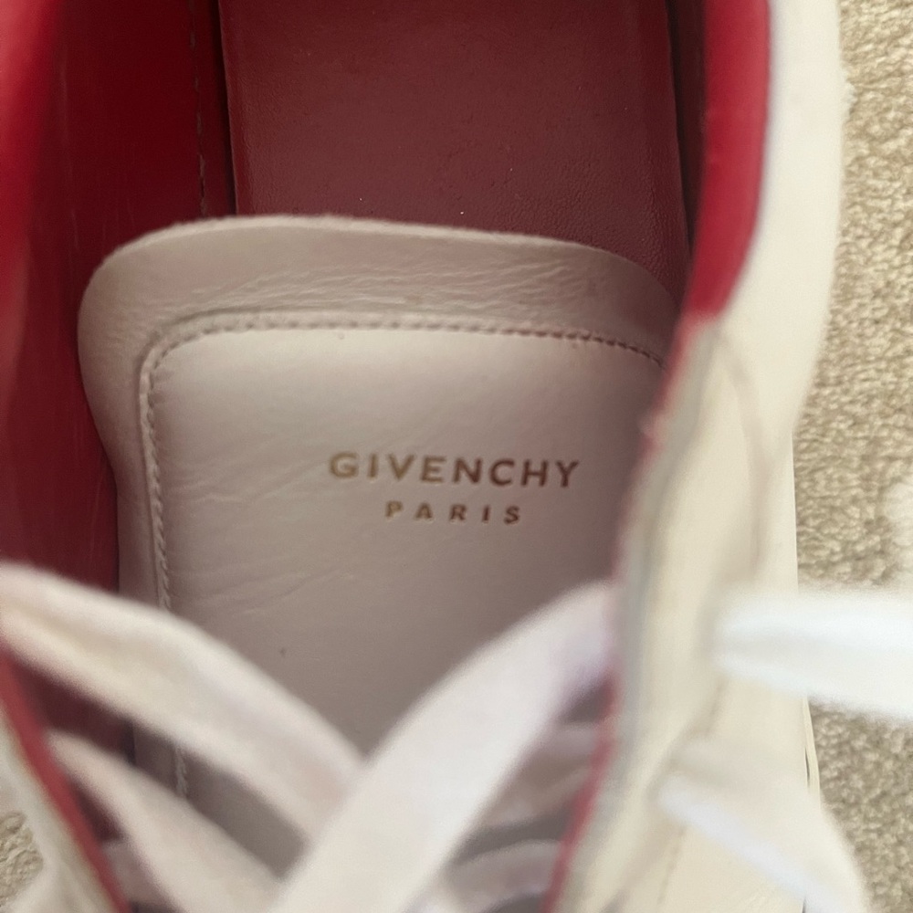 Givenchy sneakers - Picture 2 of 4